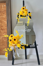 Mirra Luxe Opening Stand